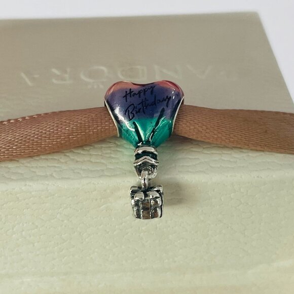 68ee5c29b0e4f9208183002f_700x7  Pandora Happy Birthday Hot Air Balloon Charm